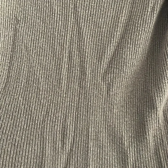 Express Cold Shoulder Sweater - Picture 3 of 4